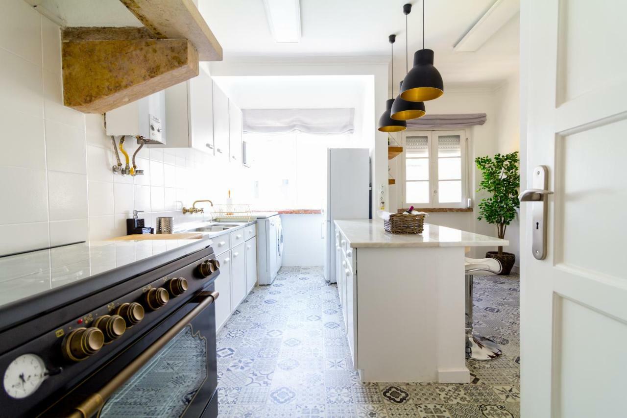 Avenidas Cozy Apartment ลิสบอน ภายนอก รูปภาพ