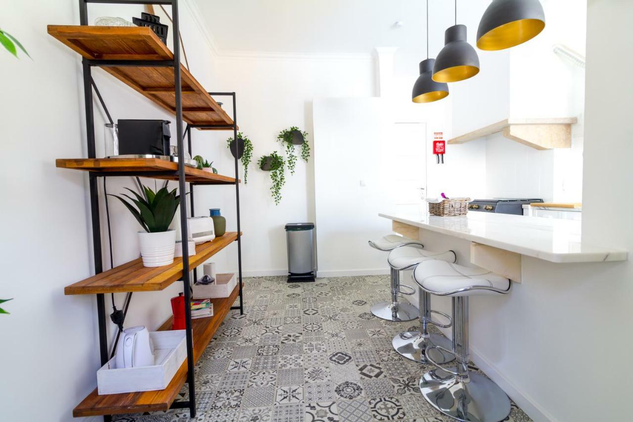 Avenidas Cozy Apartment ลิสบอน ภายนอก รูปภาพ