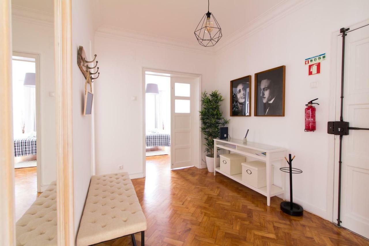 Avenidas Cozy Apartment ลิสบอน ภายนอก รูปภาพ