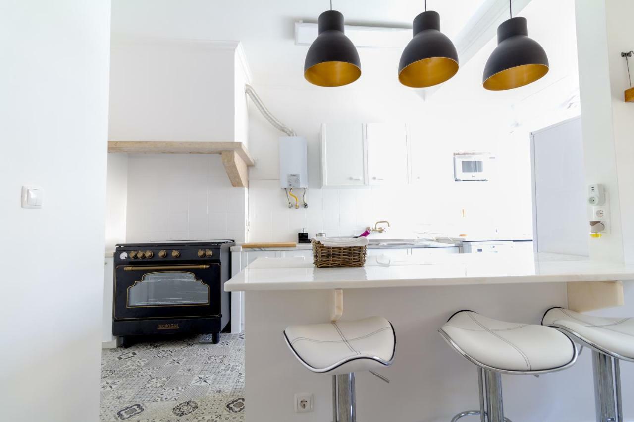 Avenidas Cozy Apartment ลิสบอน ภายนอก รูปภาพ