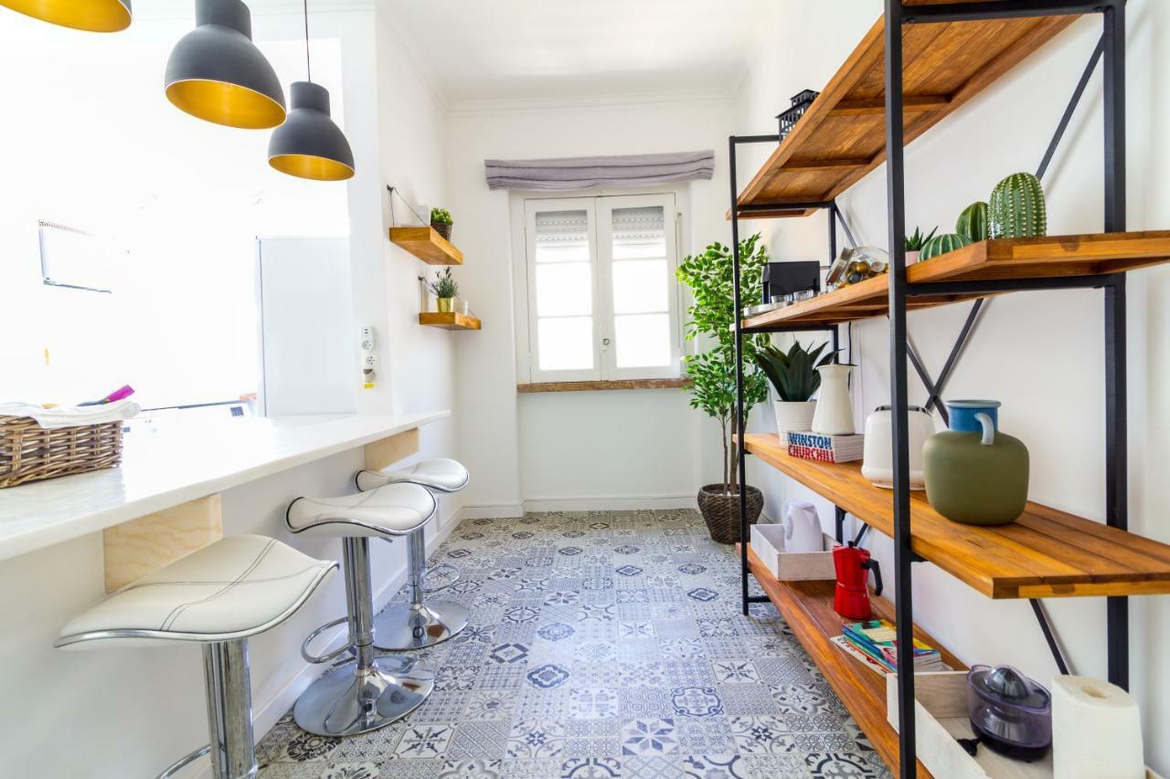 Avenidas Cozy Apartment ลิสบอน ภายนอก รูปภาพ